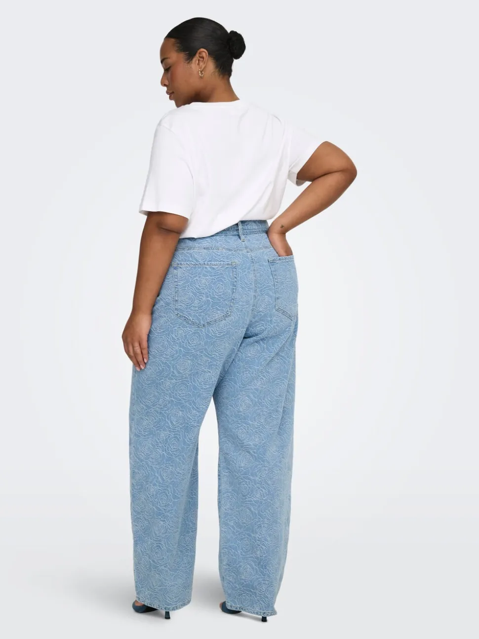 CARGIANNA Średnia talia Krój prosty Jeans