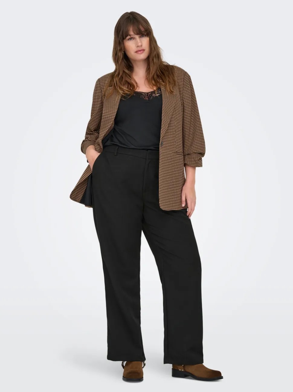 CARHATTIE-LANA Krój straight tapered Spodnie