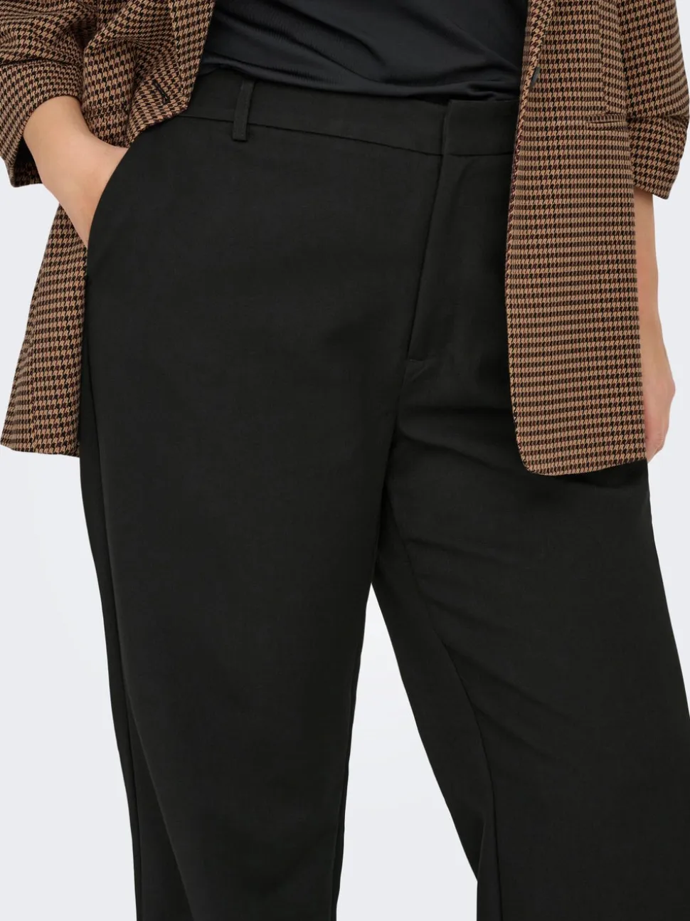 CARHATTIE-LANA Krój straight tapered Spodnie