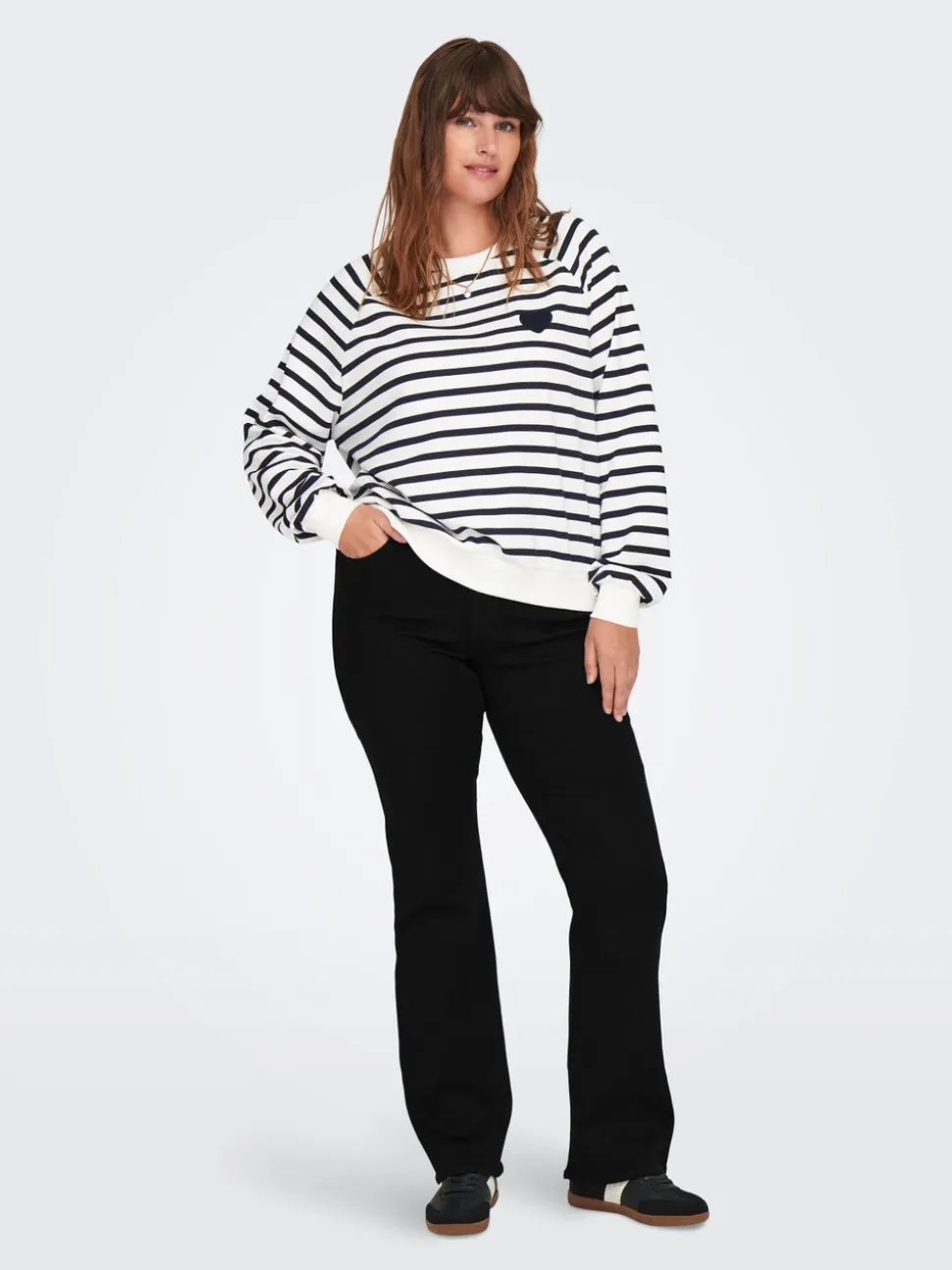 CARHELLA Średnia talia Krój retro flared Jeans