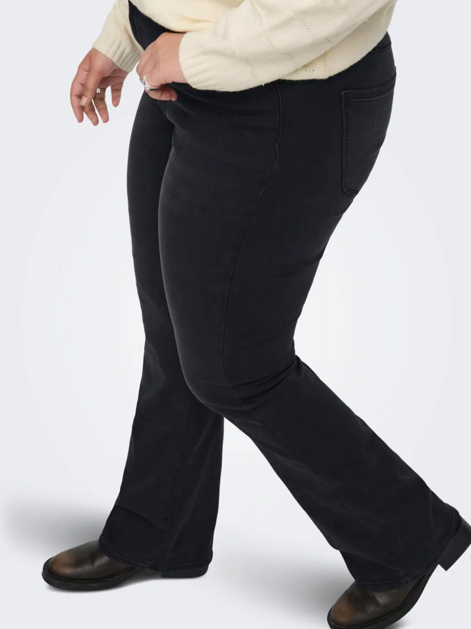 CARHELLA Wysoka talia Krój flared Jeans
