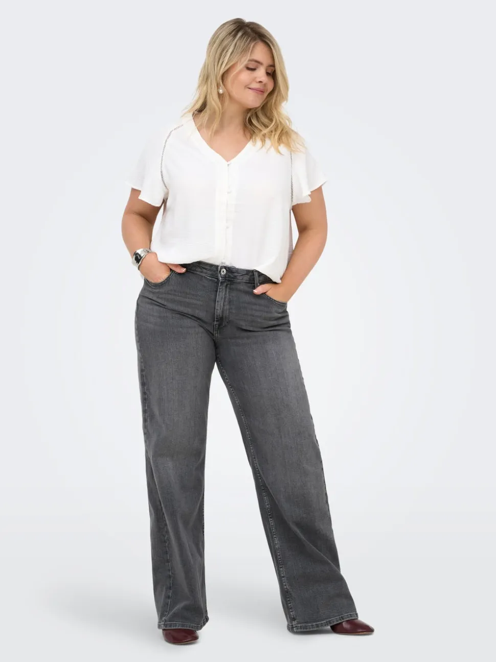 CARJULLES Średnia talia Krój wide leg Jeans