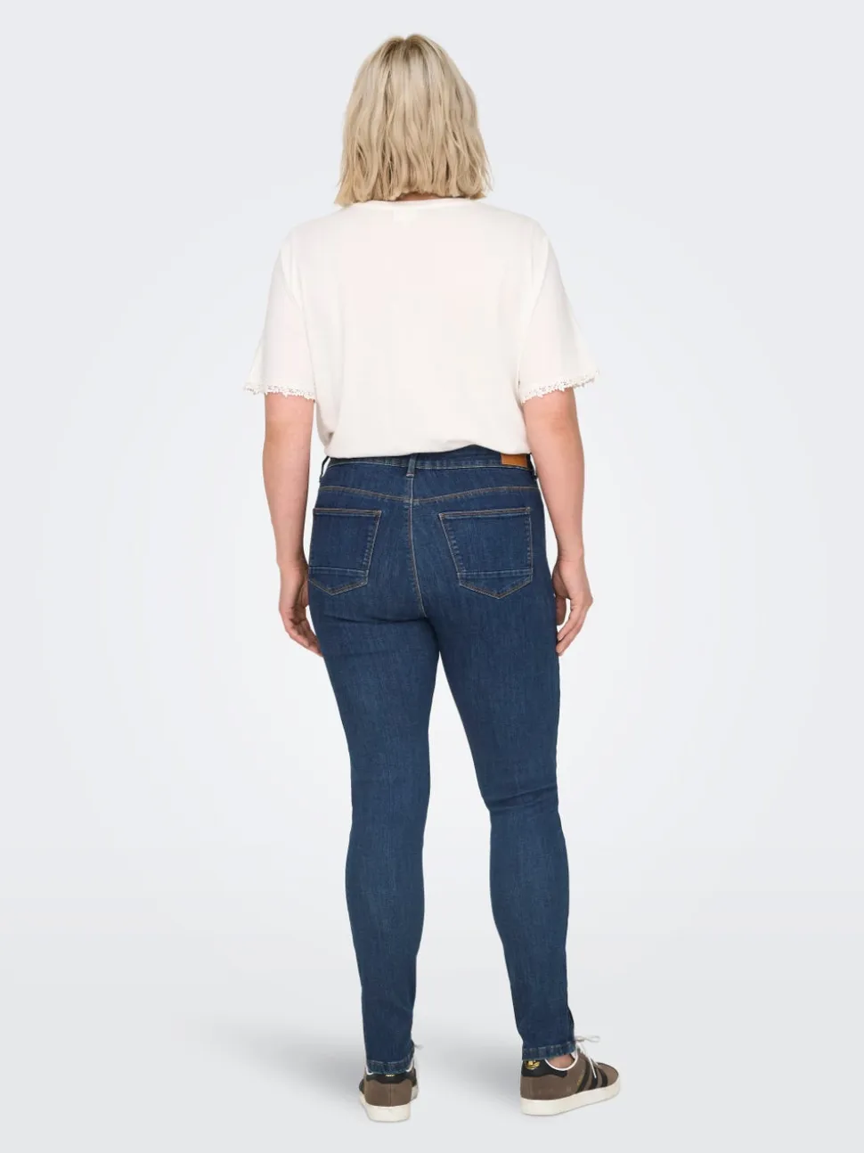 CARKARLA Średnia talia Krój skinny Do kostek Jeans
