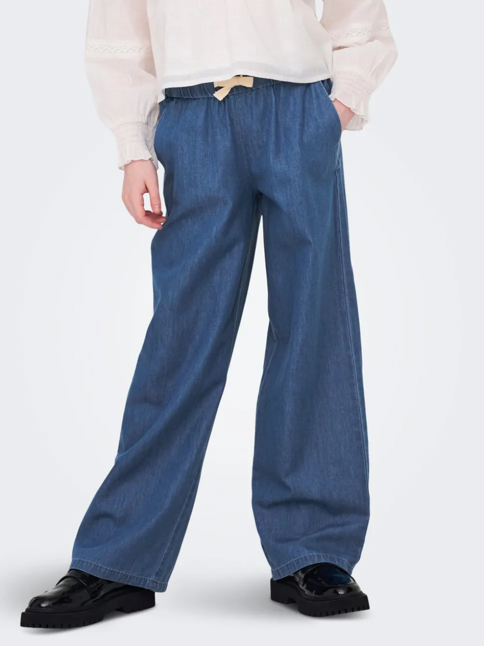 KOGBEA Krój wide leg Jeans