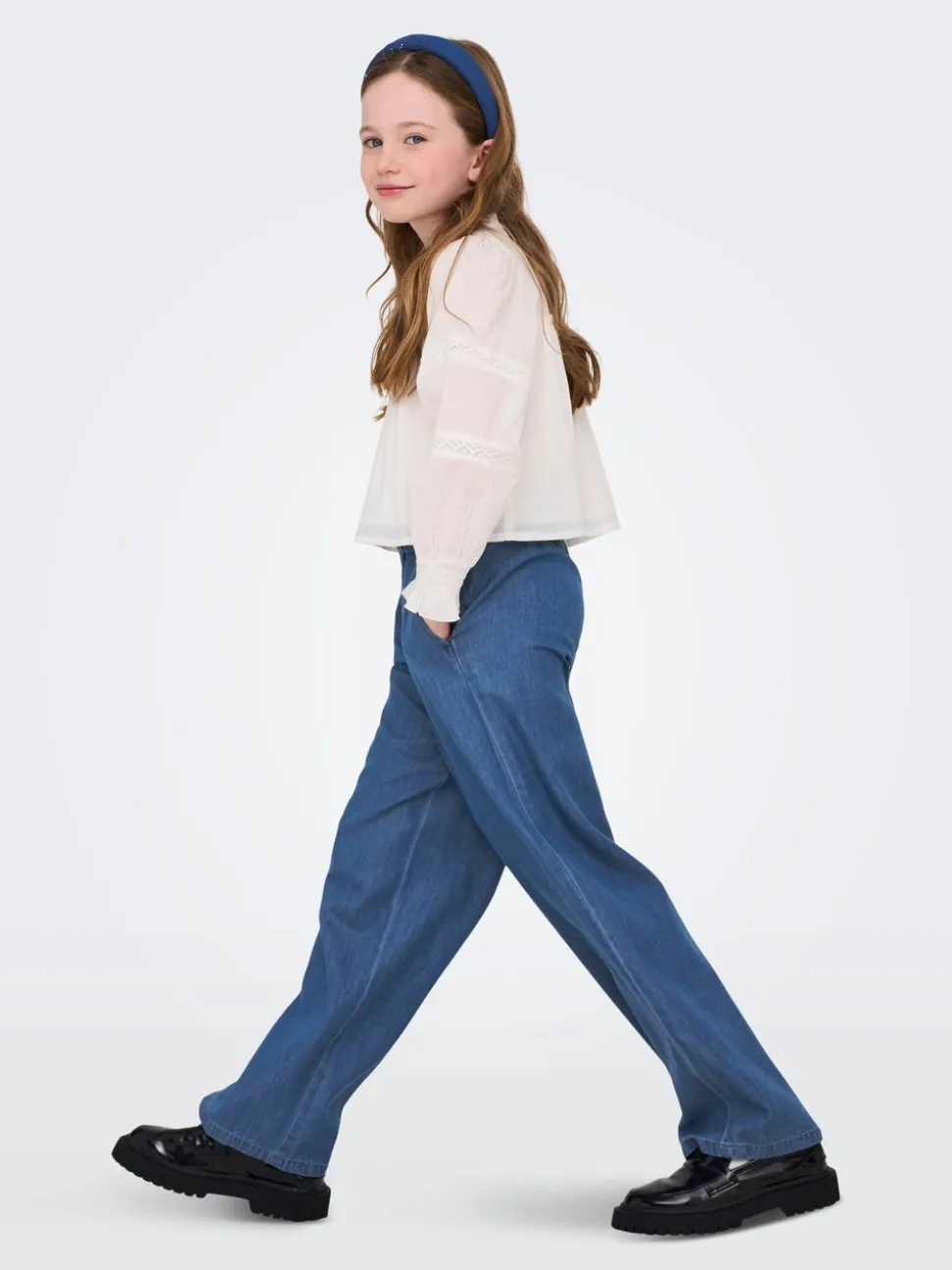KOGBEA Krój wide leg Jeans
