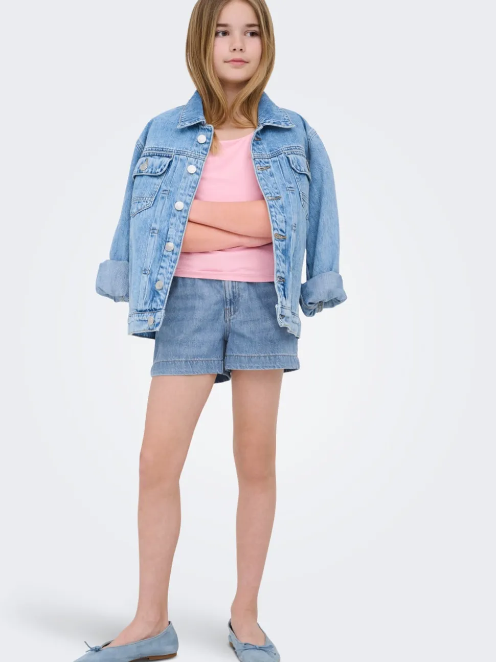 KOGCOMET Średnia talia Krój wide leg Jeansowe szorty
