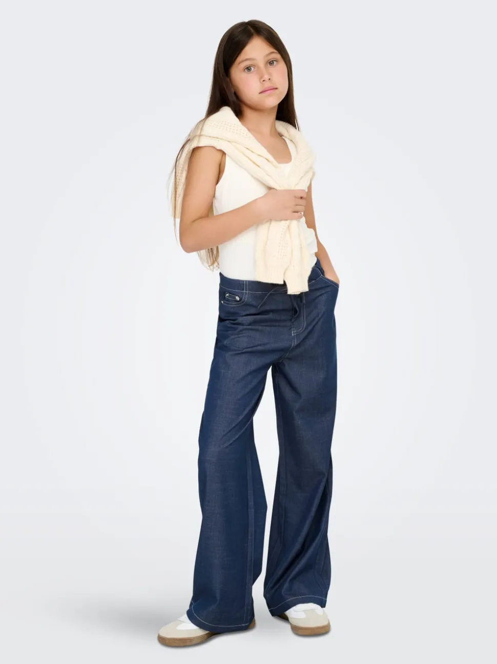 KOGJINA Krój wide leg Spodnie