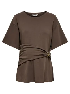 OLMEVALYN T-shirt