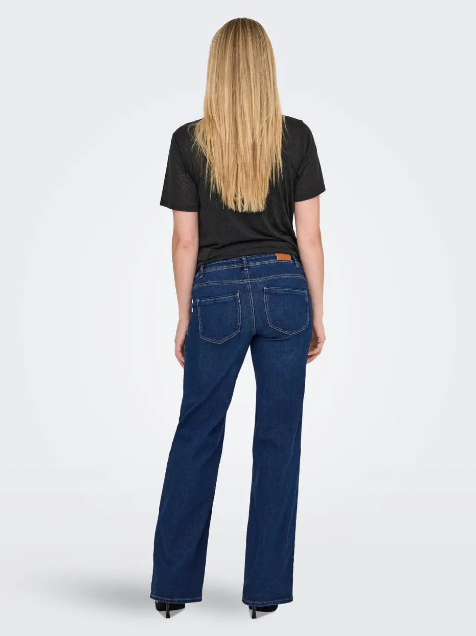 OLMWAUW Średnia talia Krój wide leg Jeans