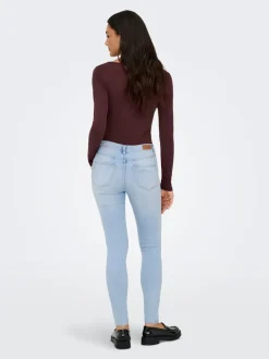 ONLWAUW Średnia talia Krój skinny Jeans