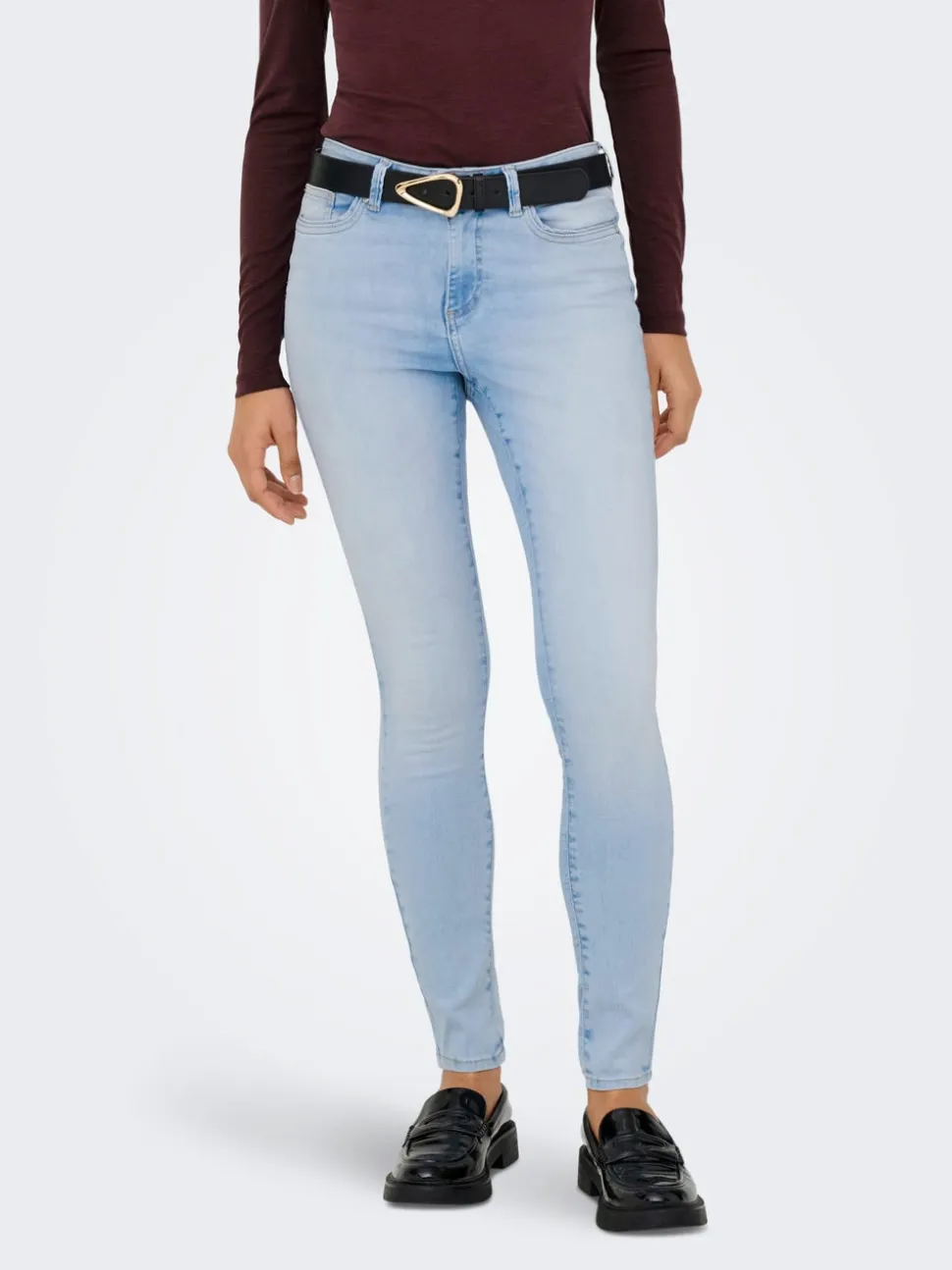 ONLWAUW Średnia talia Krój skinny Jeans