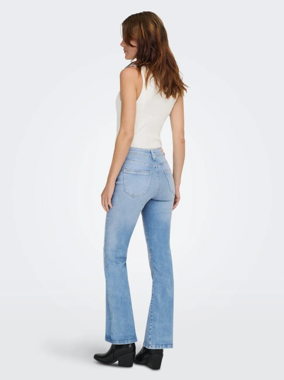 ONLWAUW Wysoka talia Krój flared Jeans