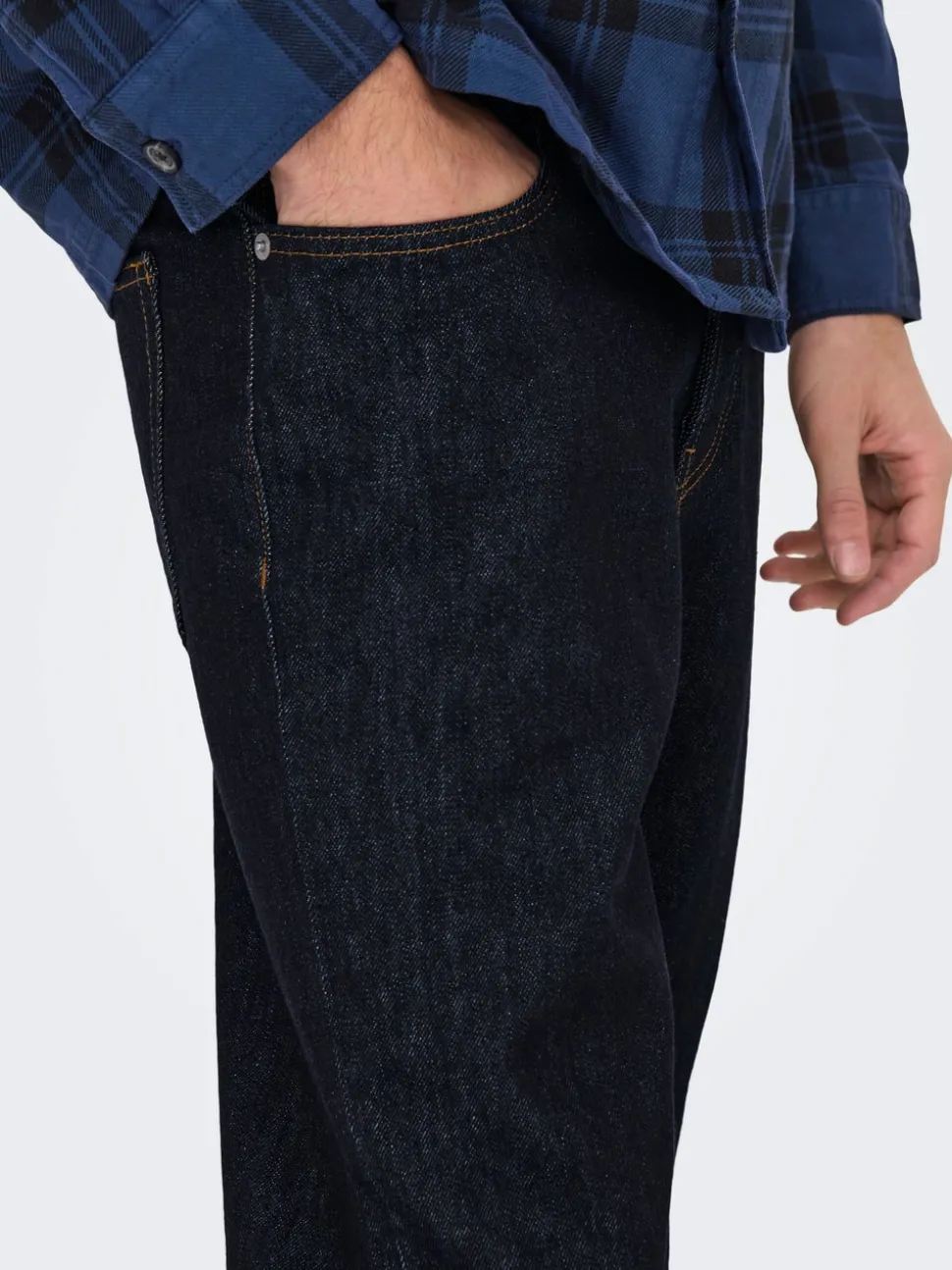 ONSEDGE Średni stan Krój prosty Jeans