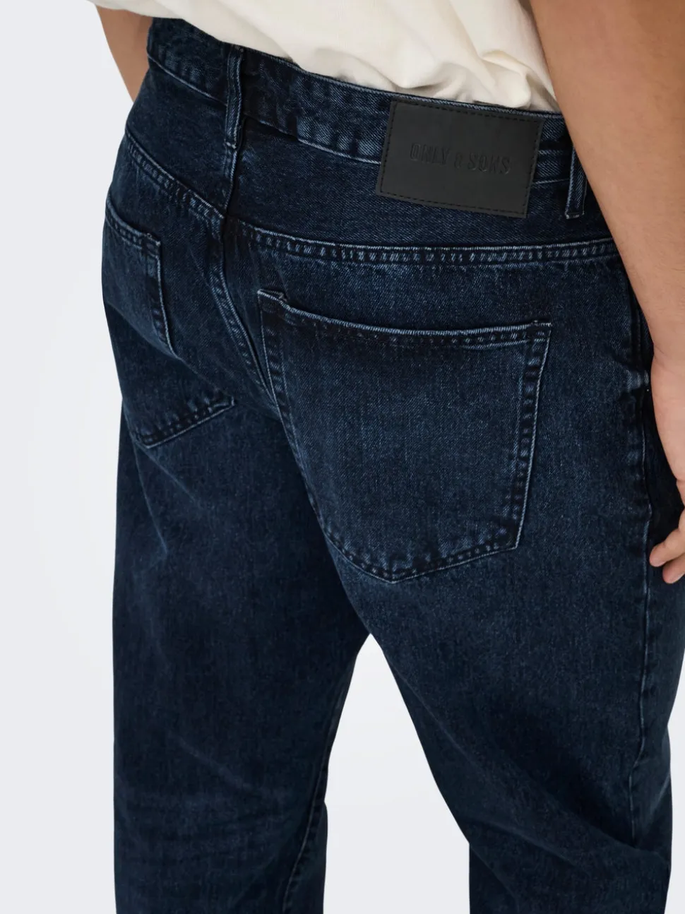 ONSEDGE Średni stan Krój prosty Jeans
