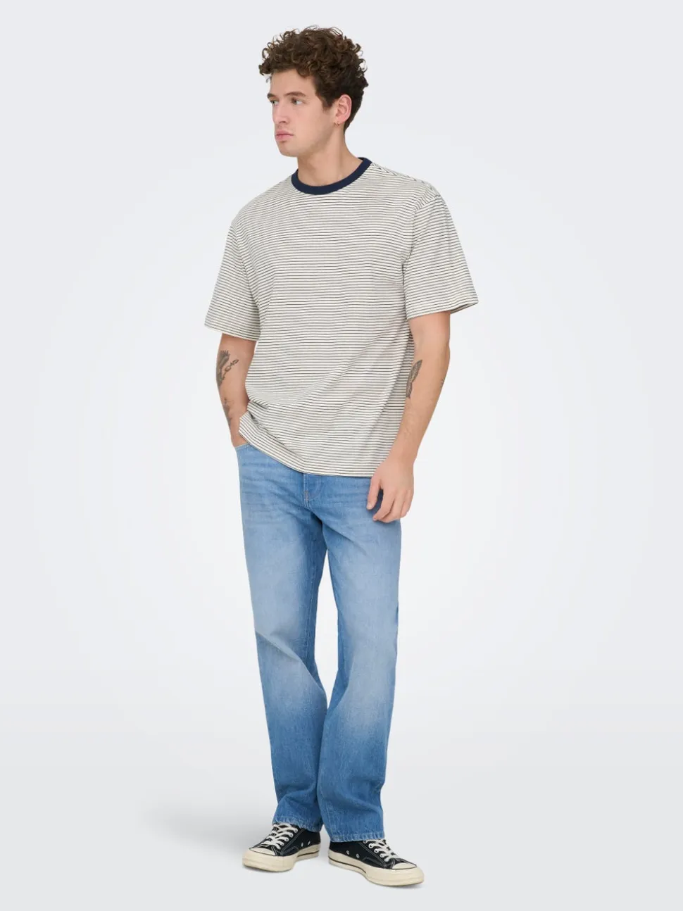 ONSEDGE Średni stan Krój prosty Jeans