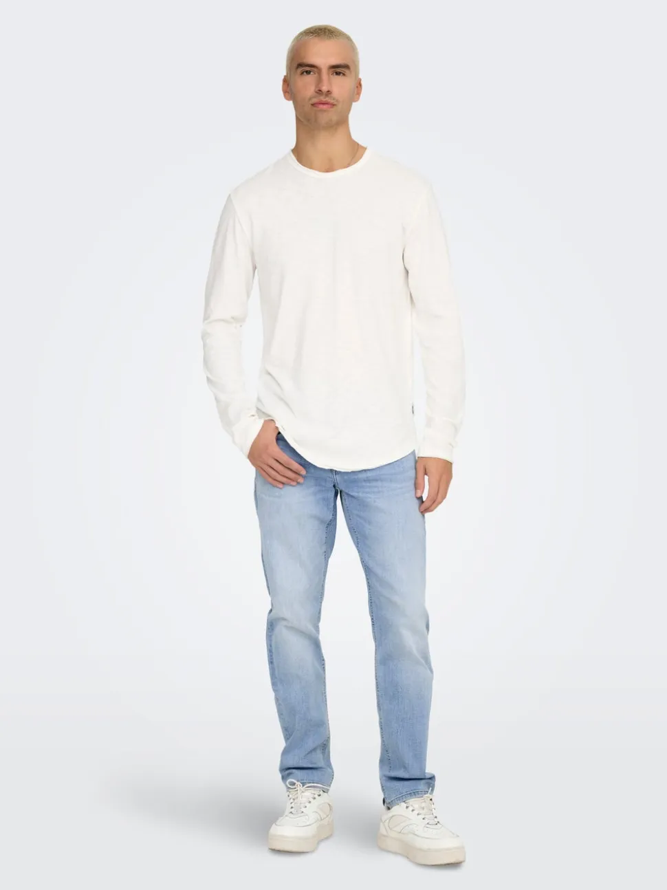 ONSWEFT Średnia talia Krój regularny Jeans