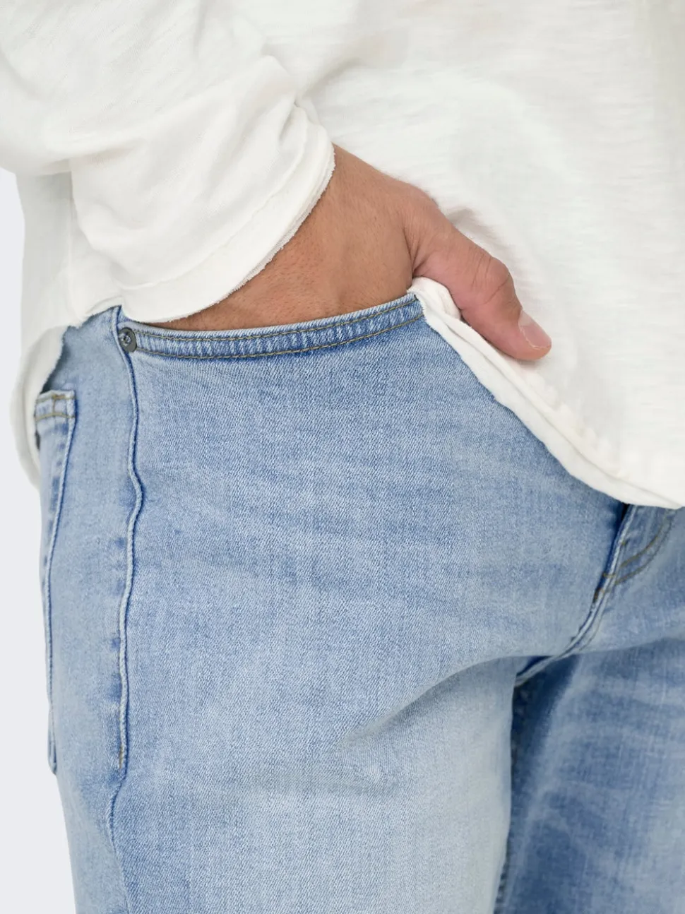ONSWEFT Średnia talia Krój regularny Jeans
