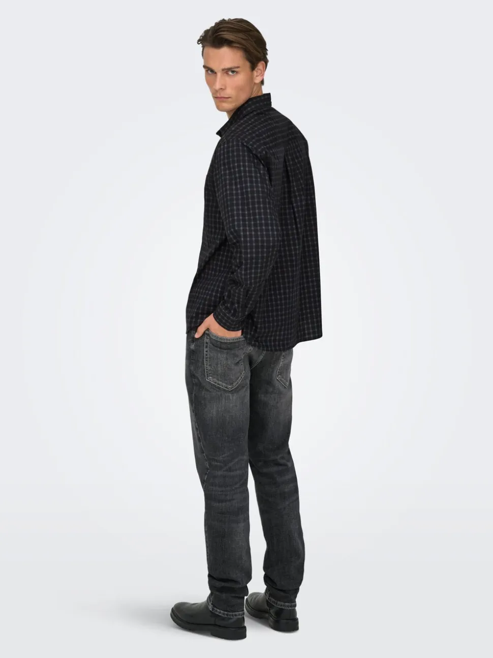 ONSYOKE Średni stan Krój tapered Jeans