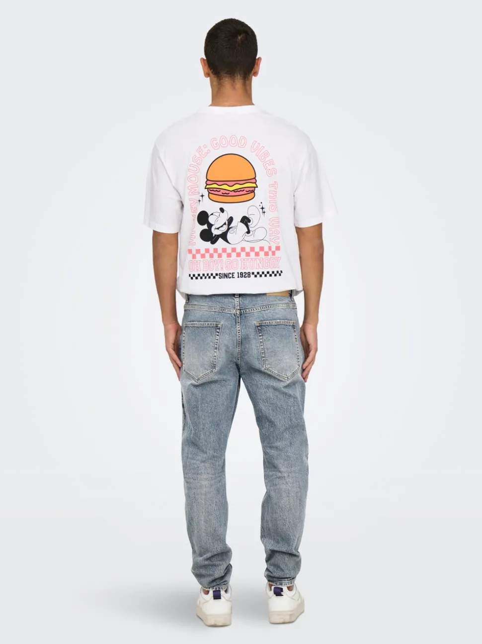 ONSYOKE Średni stan Krój tapered Jeans