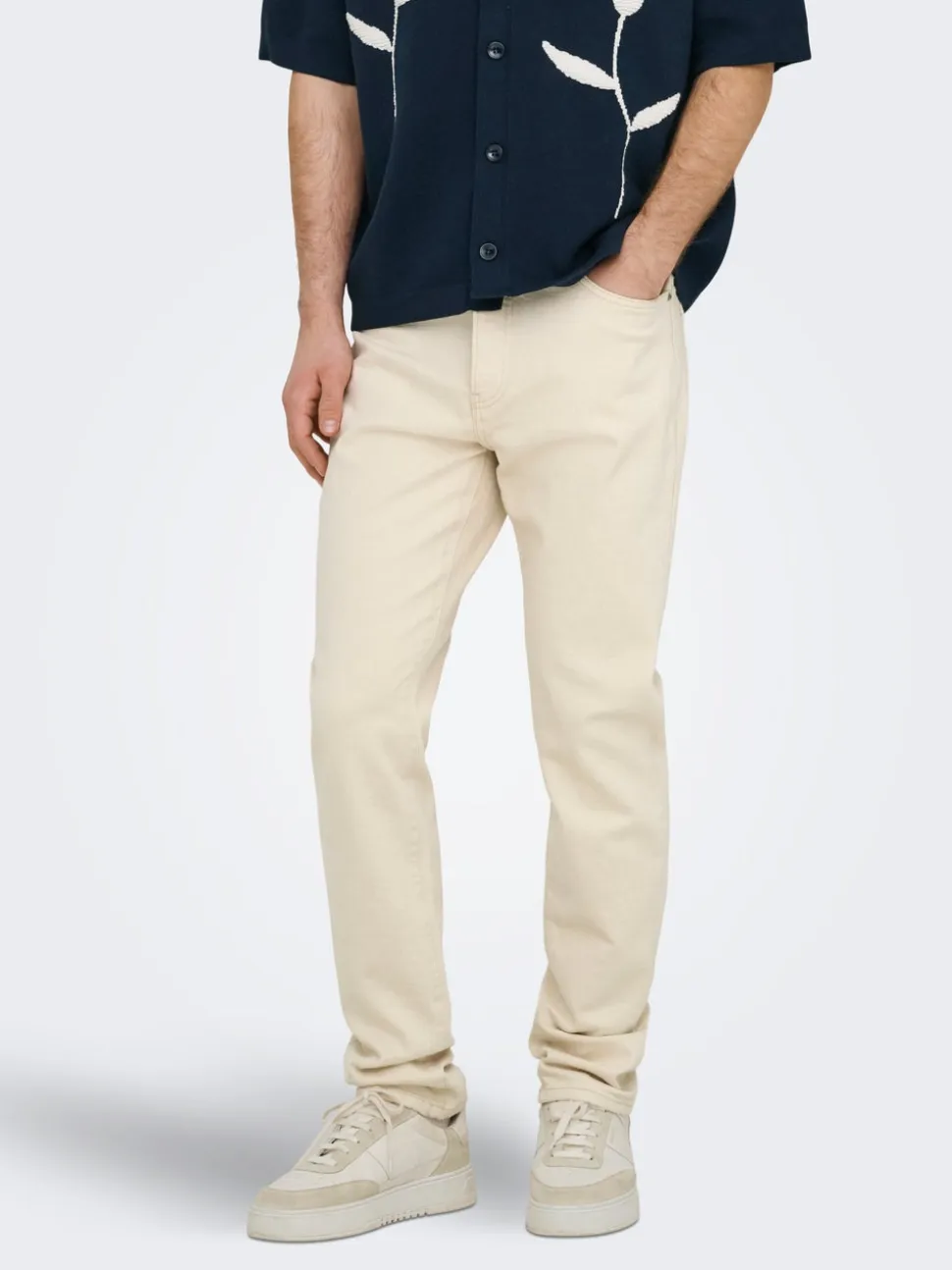 ONSYOKE Średni stan Krój tapered Jeans