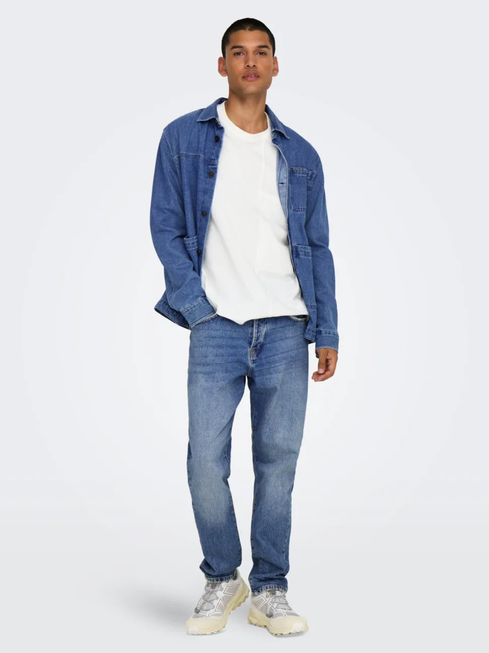 ONSYOKE Średnia talia Krój cropped Jeans