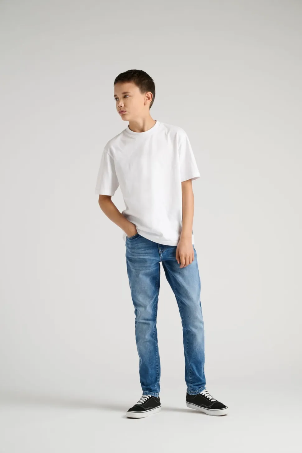 OSJYOKE Średni stan Krój tapered Jeans